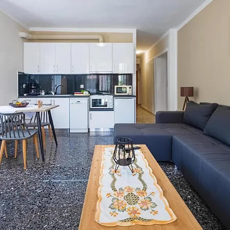 Kaliopi's * ハニア